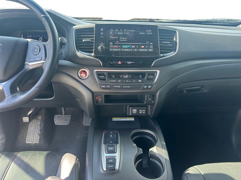 used 2022 Honda Passport car, priced at $31,633