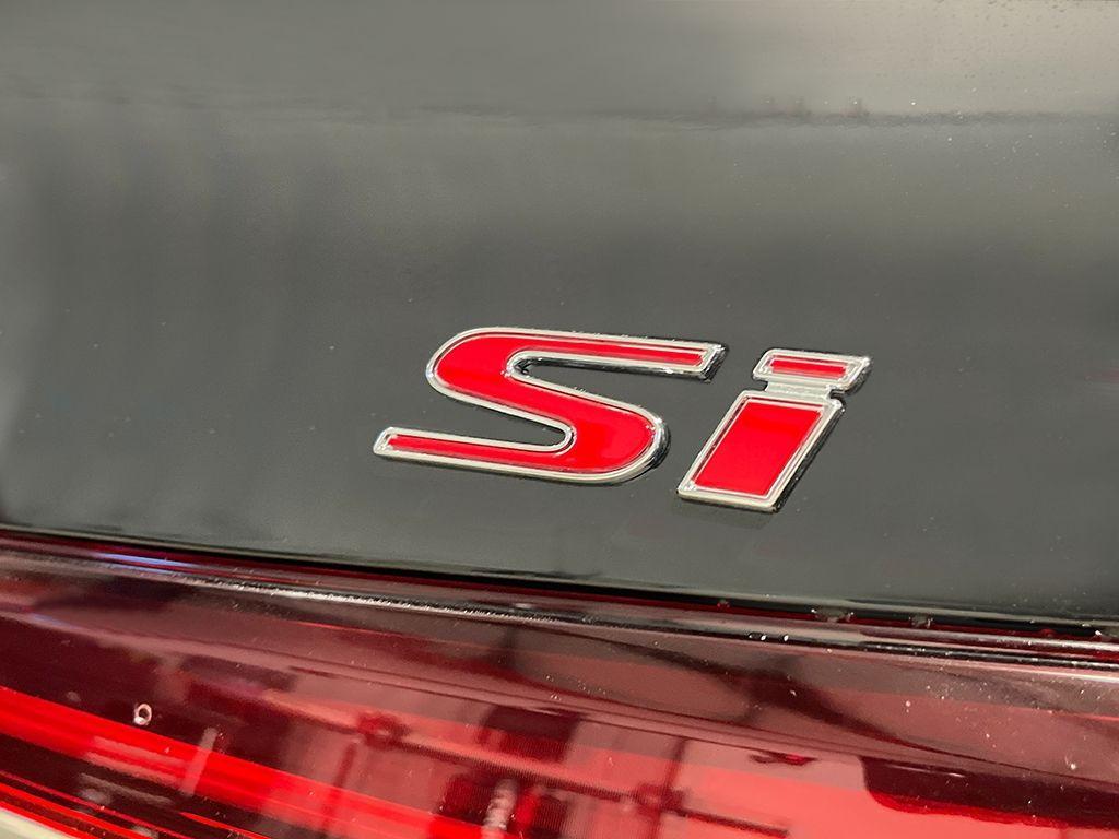 new 2026 Honda Civic Si car, priced at $32,690