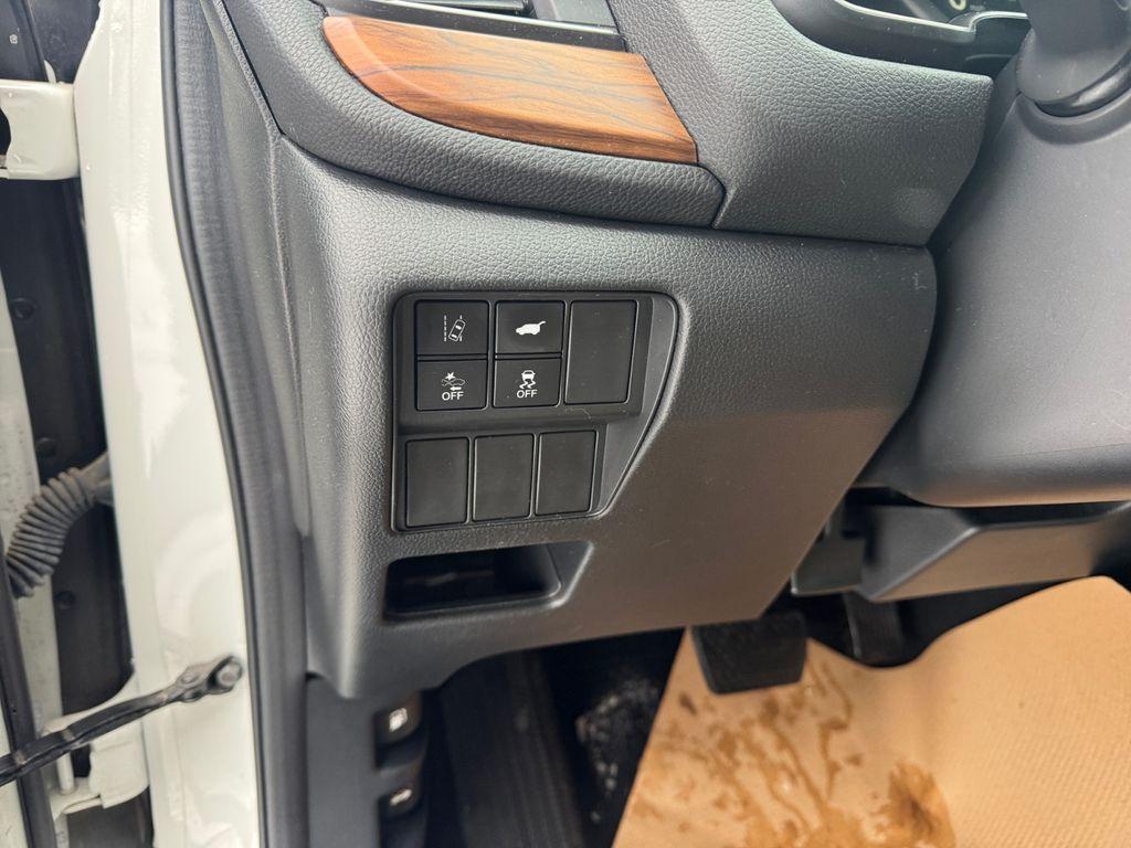 used 2017 Honda CR-V car, priced at $15,977