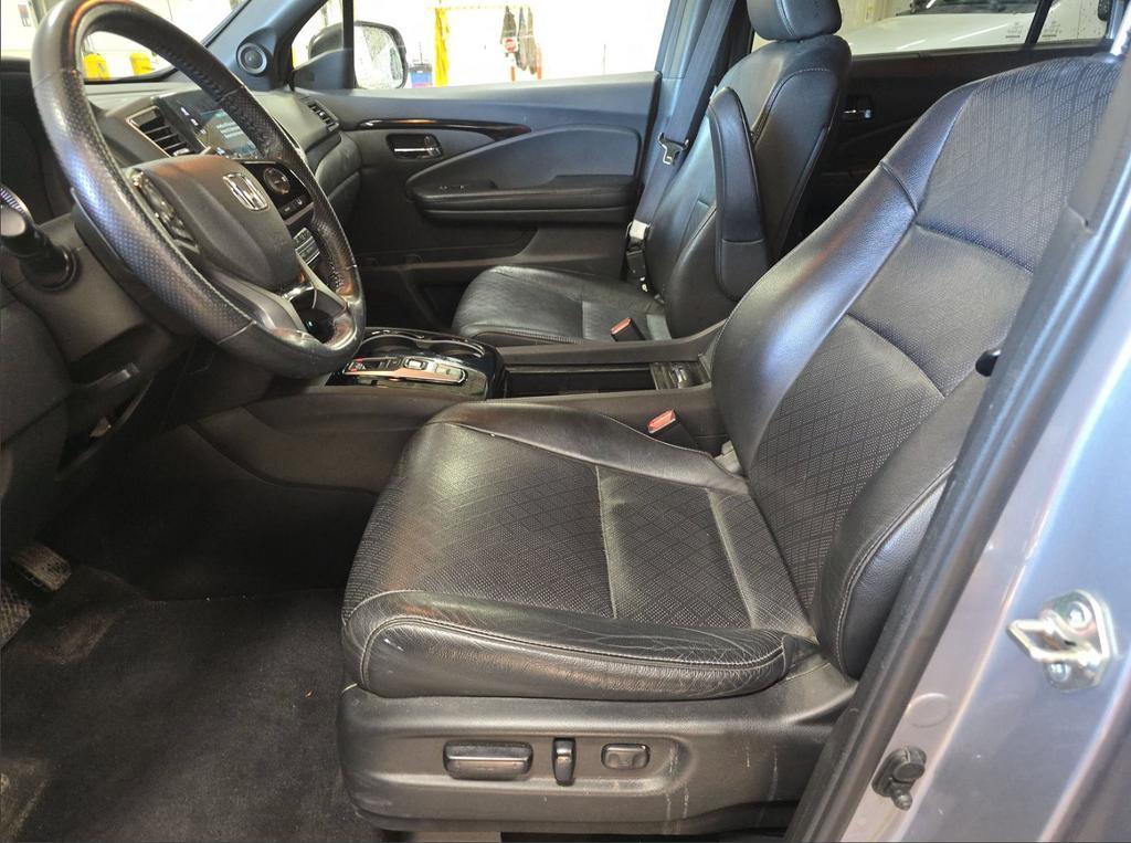 used 2019 Honda Passport car, priced at $27,331