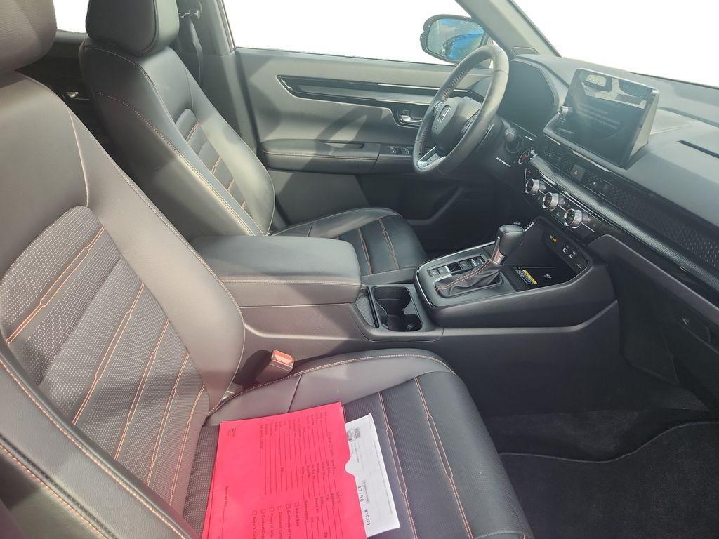 used 2023 Honda CR-V Hybrid car, priced at $32,833