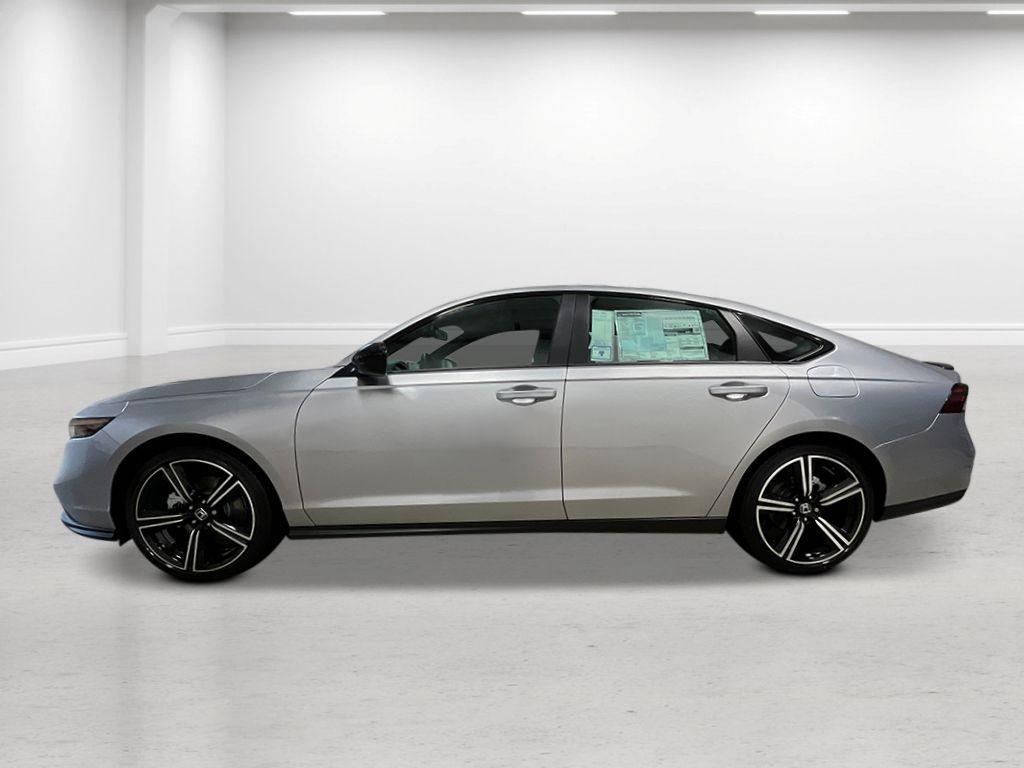 new 2026 Honda Accord Hybrid car, priced at $33,403