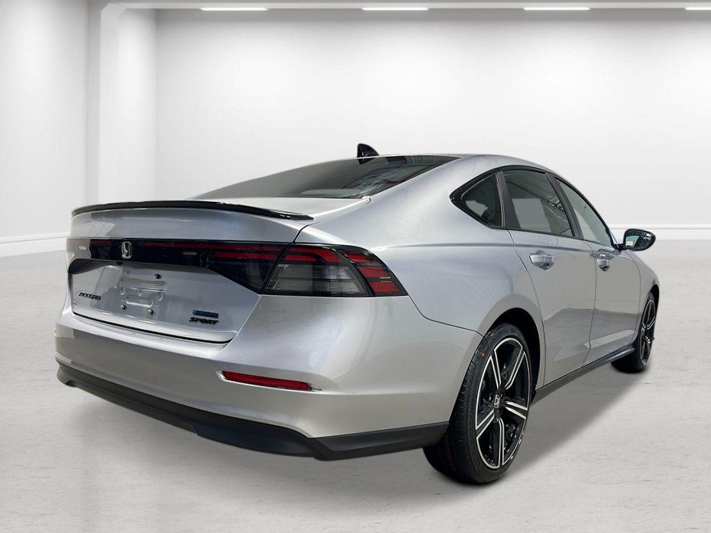 new 2026 Honda Accord Hybrid car, priced at $33,403