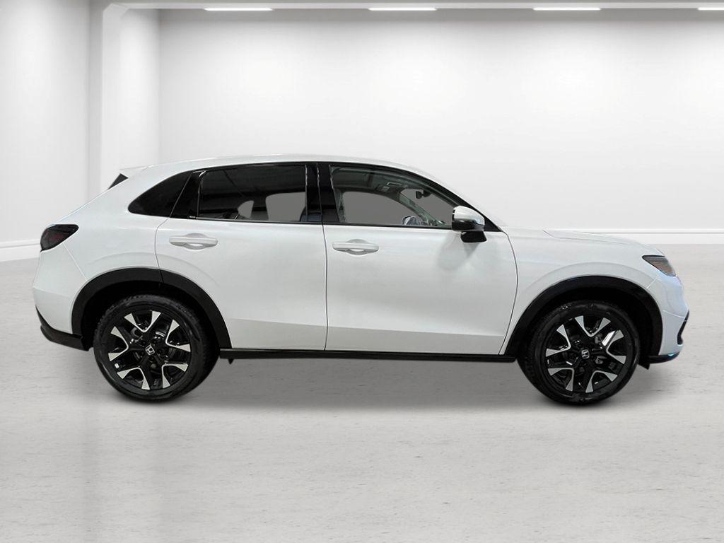 new 2026 Honda HR-V car, priced at $32,238