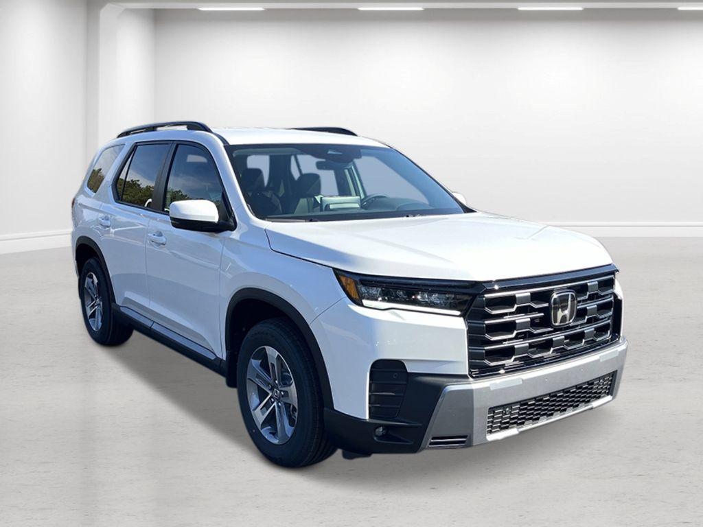 new 2026 Honda Pilot car, priced at $45,629