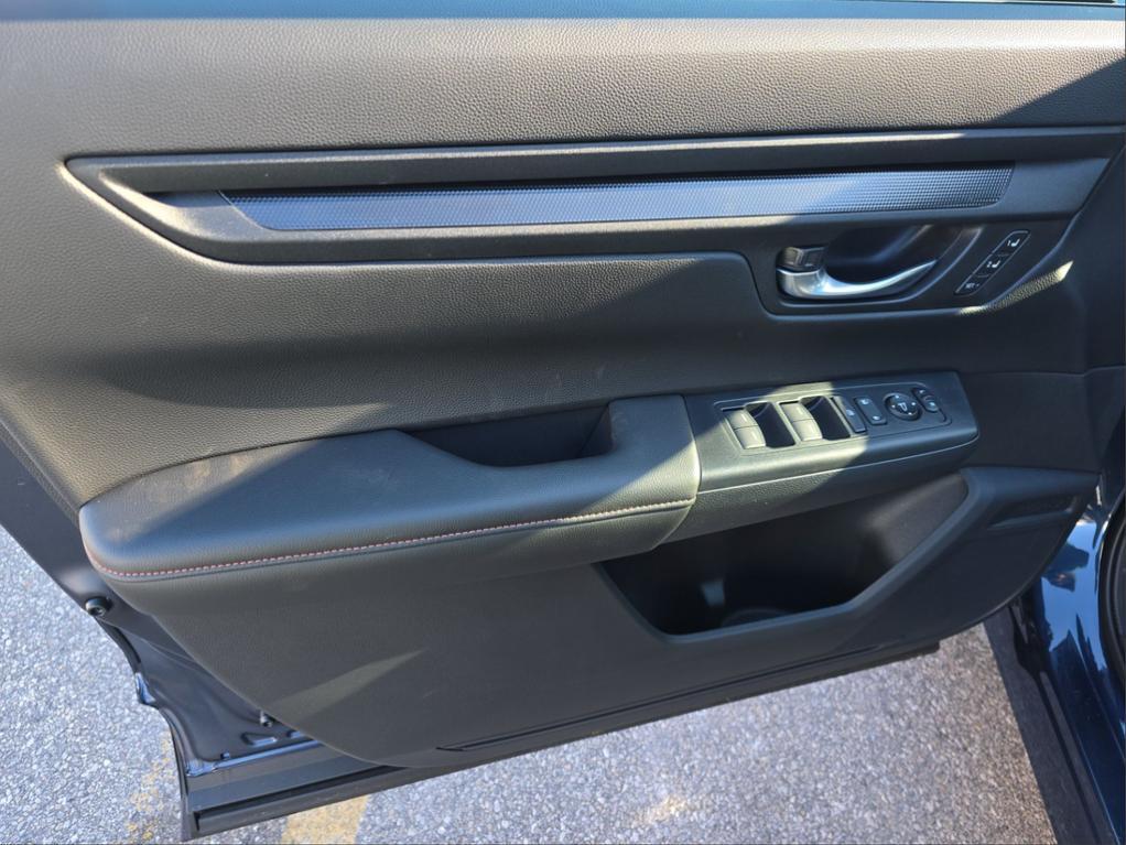 used 2026 Honda CR-V Hybrid car, priced at $38,477