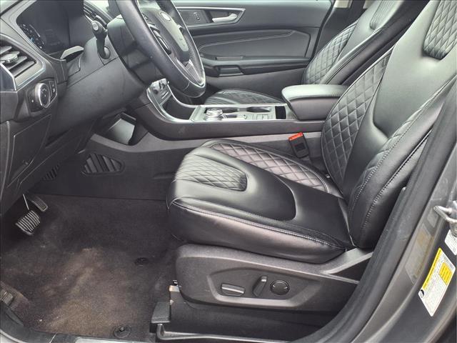 used 2024 Ford Edge car, priced at $28,900