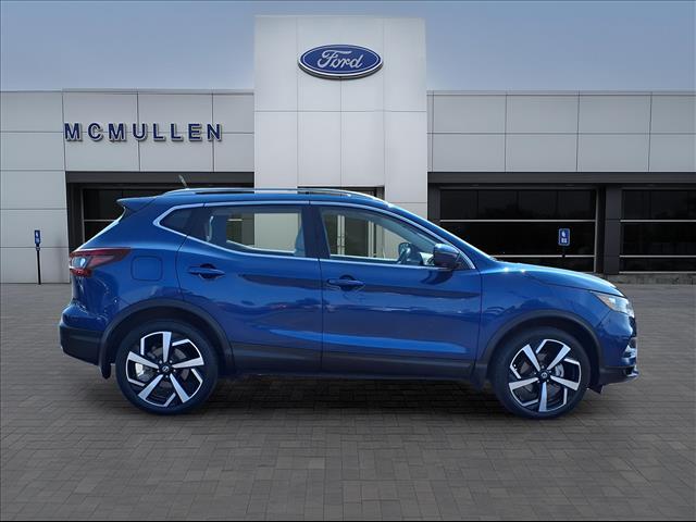 used 2022 Nissan Rogue Sport car, priced at $22,500