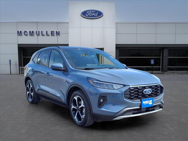 used 2025 Ford Escape car, priced at $27,750