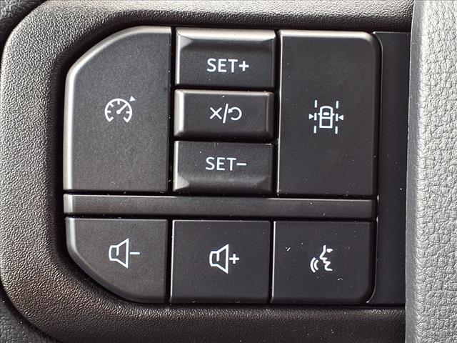 new 2025 Ford F-150 car, priced at $43,864