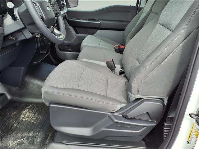 new 2025 Ford F-150 car, priced at $43,864