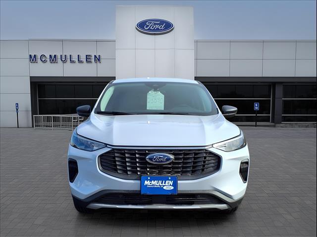 new 2025 Ford Escape car, priced at $29,890