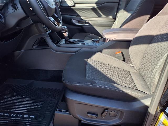 new 2025 Ford Ranger car, priced at $45,639