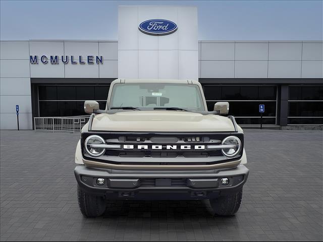 new 2025 Ford Bronco car, priced at $53,391