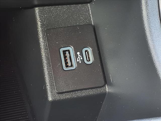 used 2024 Ford Edge car, priced at $25,900