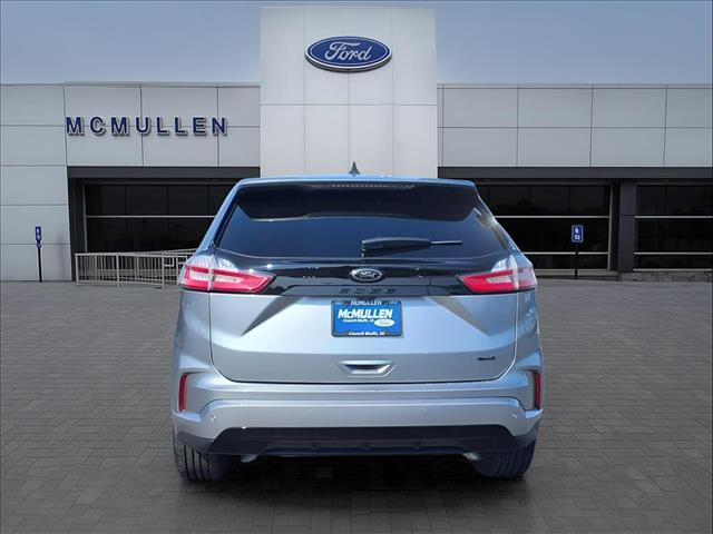 used 2024 Ford Edge car, priced at $25,900
