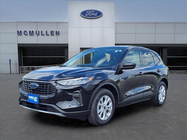 used 2025 Ford Escape car, priced at $25,750