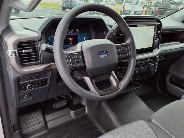 new 2025 Ford F-150 car, priced at $41,240
