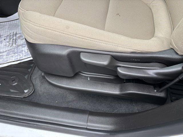 used 2023 Chevrolet Traverse car, priced at $25,386