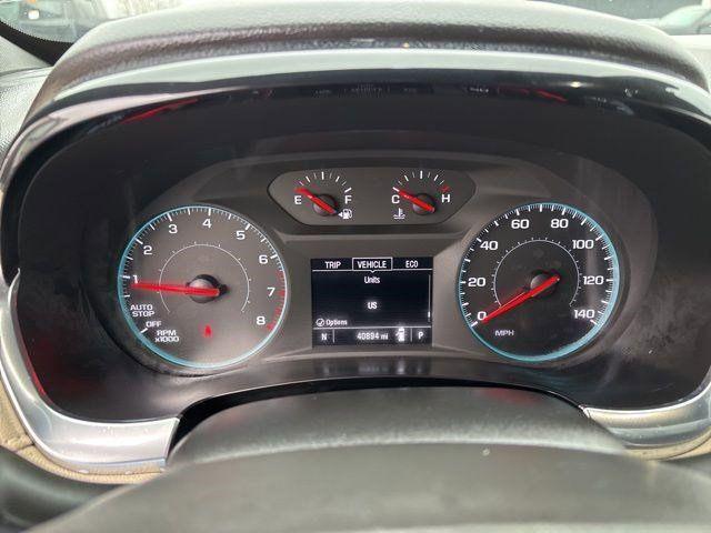 used 2023 Chevrolet Traverse car, priced at $25,386