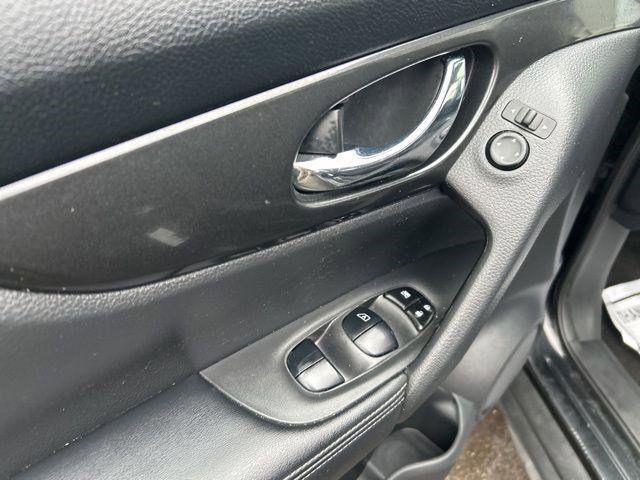 used 2019 Nissan Rogue car, priced at $11,234