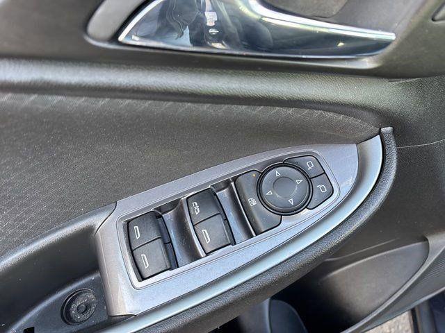 used 2023 Chevrolet Malibu car, priced at $13,995