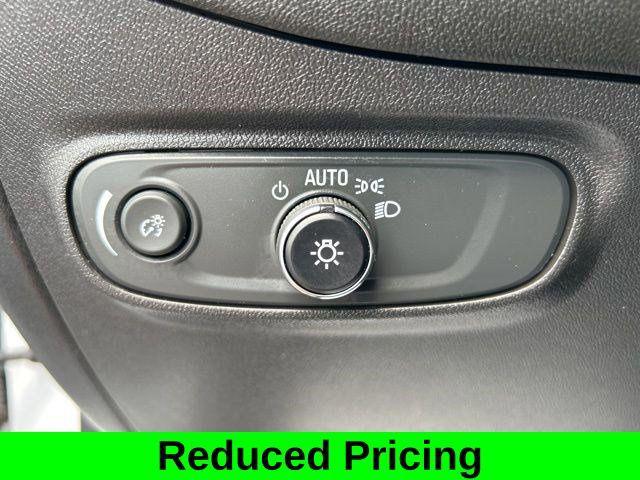 used 2022 Chevrolet Equinox car, priced at $19,693