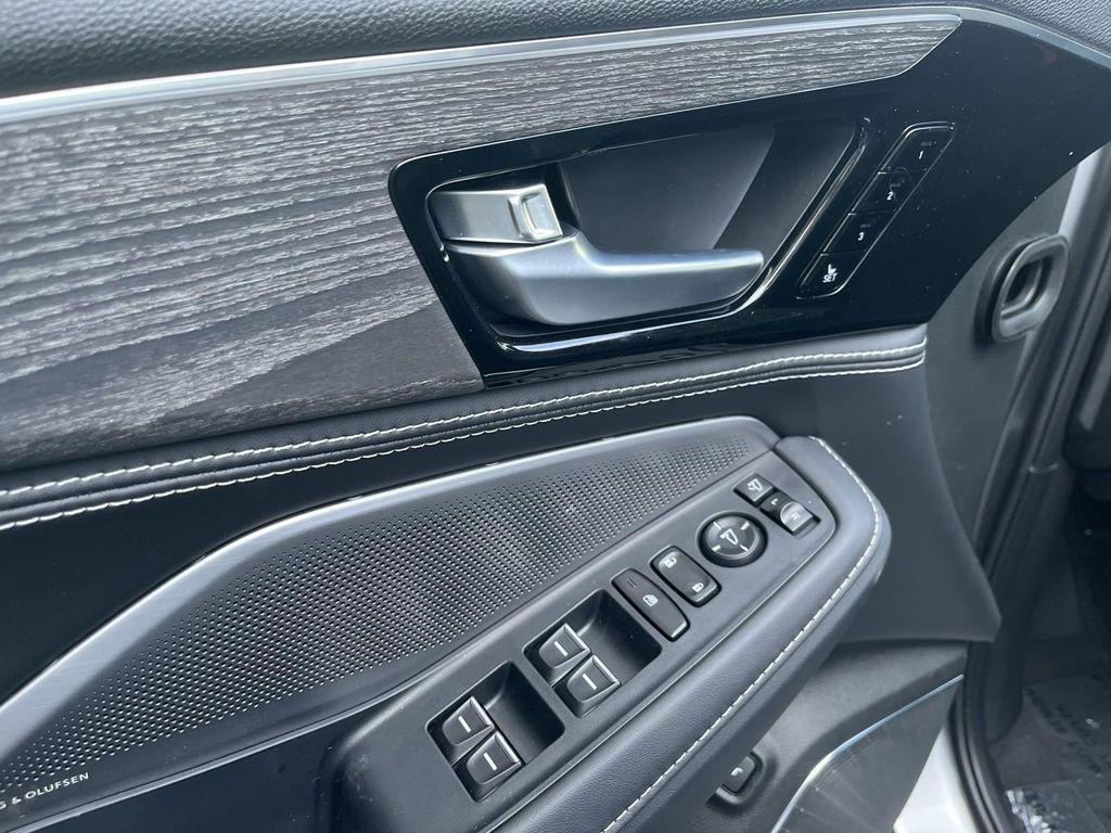 new 2026 Acura MDX car, priced at $68,350