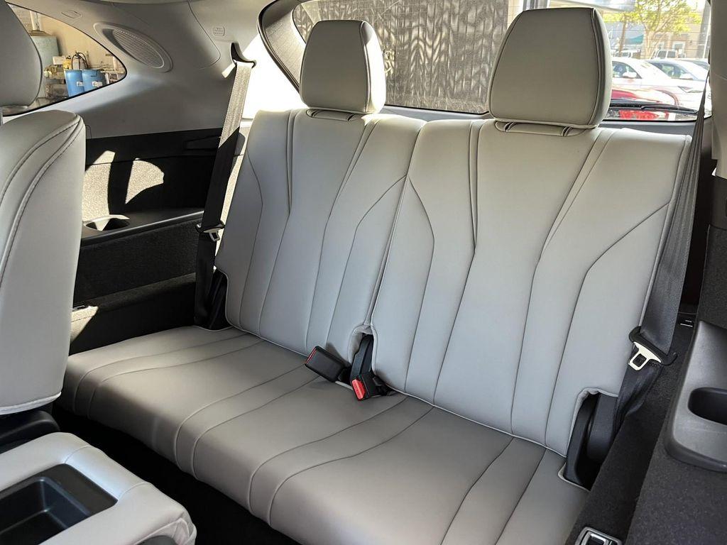 new 2026 Acura MDX car, priced at $58,650