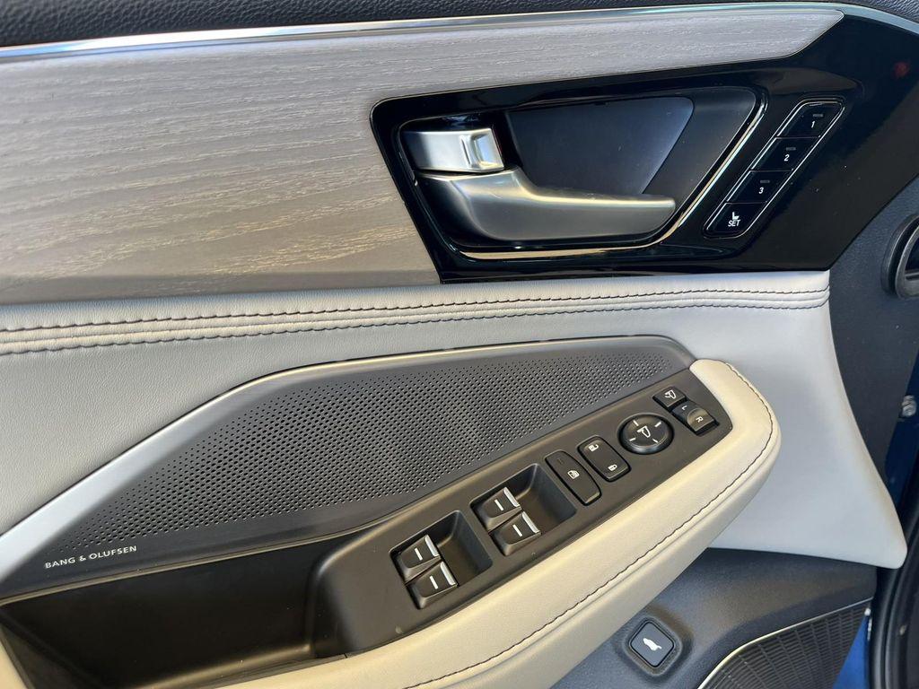 new 2026 Acura MDX car, priced at $68,435