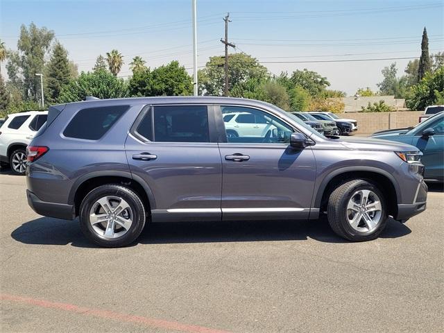 new 2025 Honda Pilot car, priced at $44,995