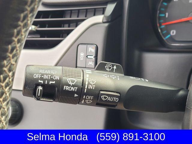 used 2019 GMC Yukon XL car, priced at $28,308