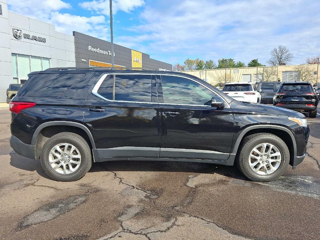 used 2020 Chevrolet Traverse car, priced at $24,312
