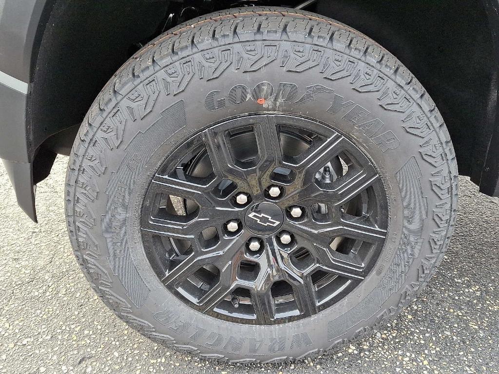 new 2026 Chevrolet Colorado car, priced at $40,351