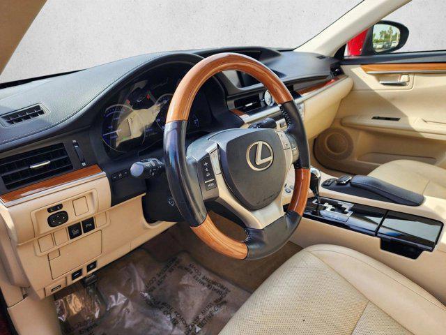 used 2015 Lexus ES 300h car, priced at $15,582