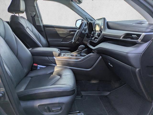 used 2021 Toyota Highlander car, priced at $33,985
