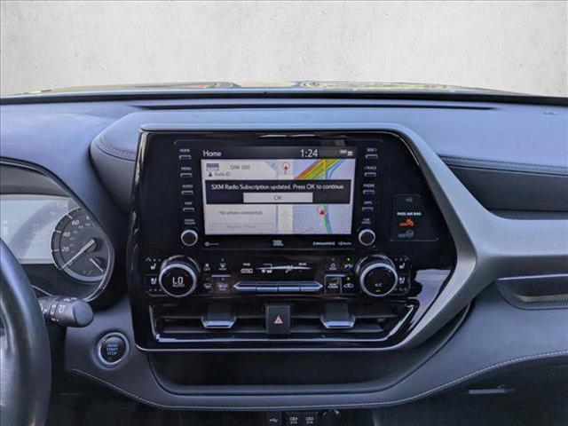 used 2021 Toyota Highlander car, priced at $33,985