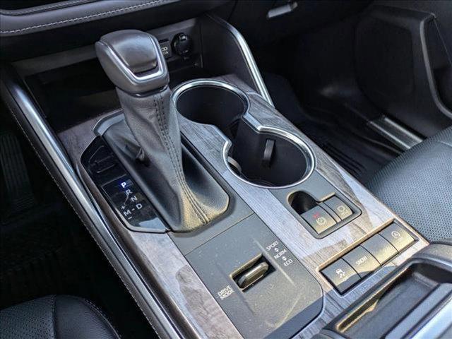 used 2021 Toyota Highlander car, priced at $33,985