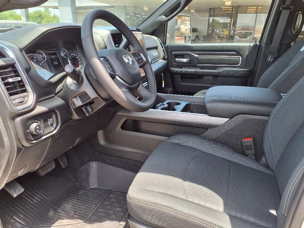 new 2025 Ram 2500 car