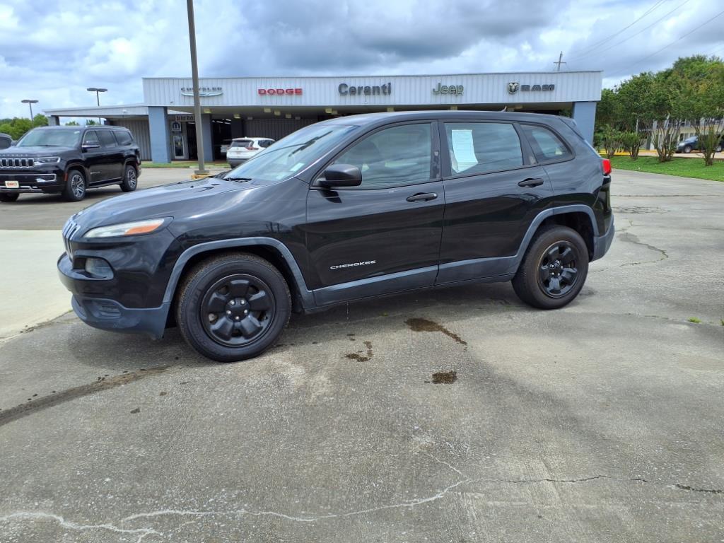 used 2014 Jeep Cherokee car, priced at $10,900