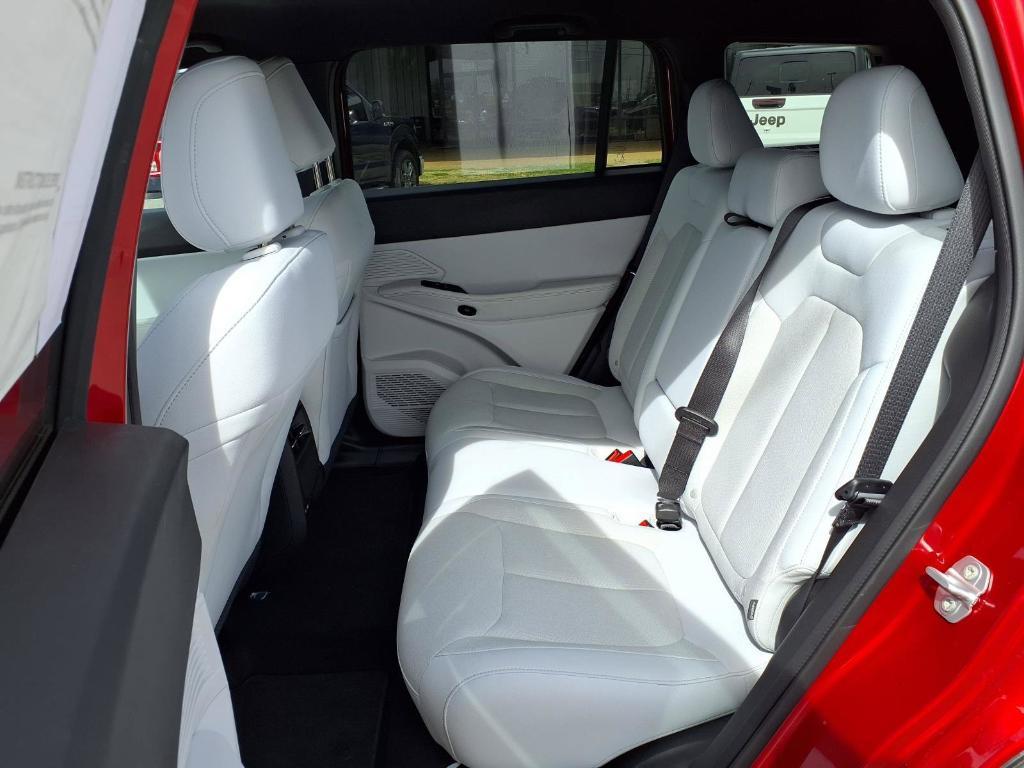 new 2026 Jeep Cherokee car