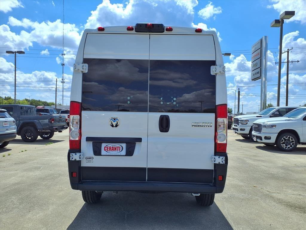 new 2025 Ram ProMaster 2500 car