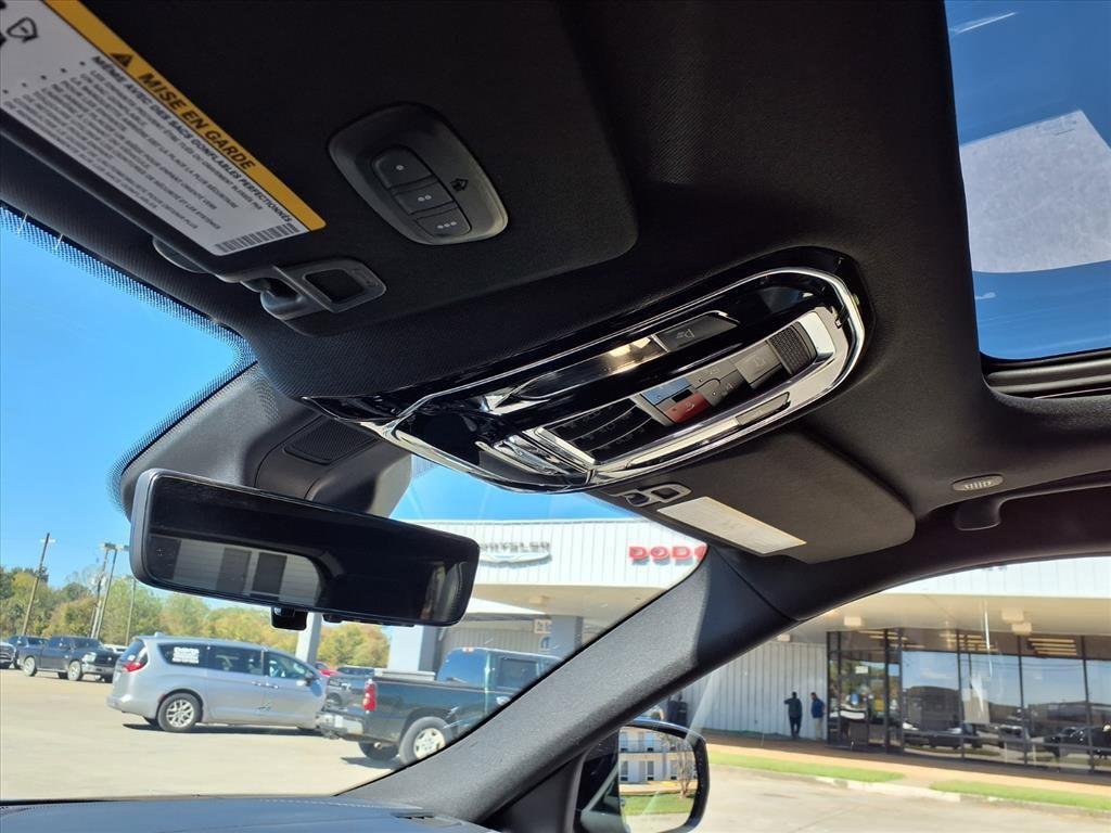 used 2023 Jeep Grand Cherokee car, priced at $39,900