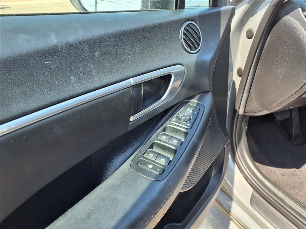 used 2023 Hyundai Sonata Hybrid car, priced at $24,900