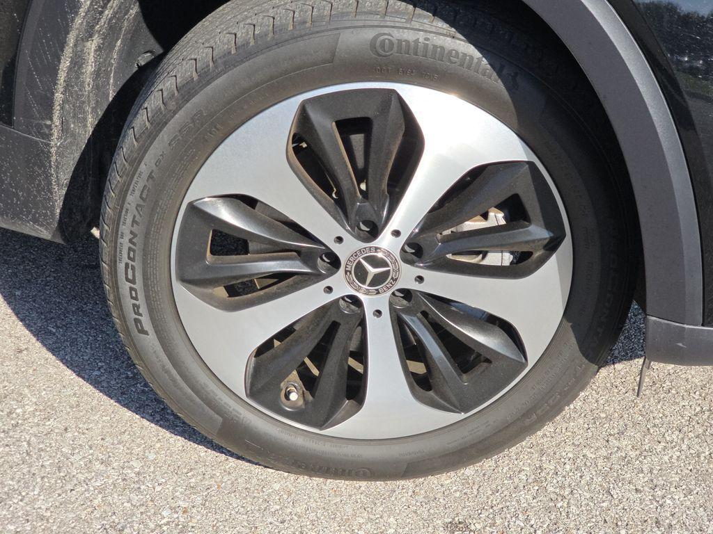 used 2024 Mercedes-Benz GLB 250 car, priced at $31,398