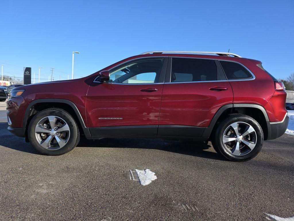 used 2019 Jeep Cherokee car, priced at $16,800