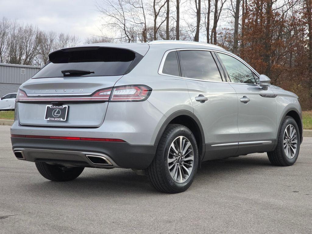 used 2022 Lincoln Nautilus car, priced at $28,500