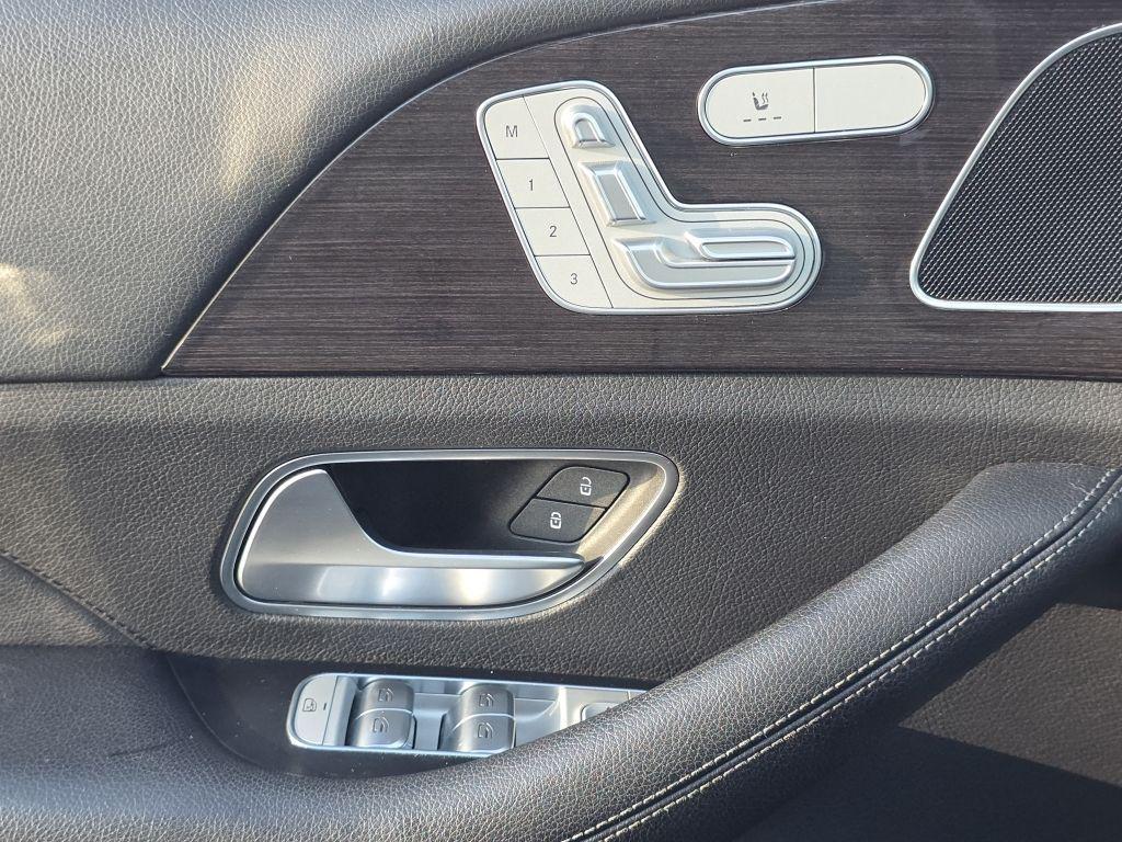 used 2020 Mercedes-Benz GLE 350 car, priced at $26,200