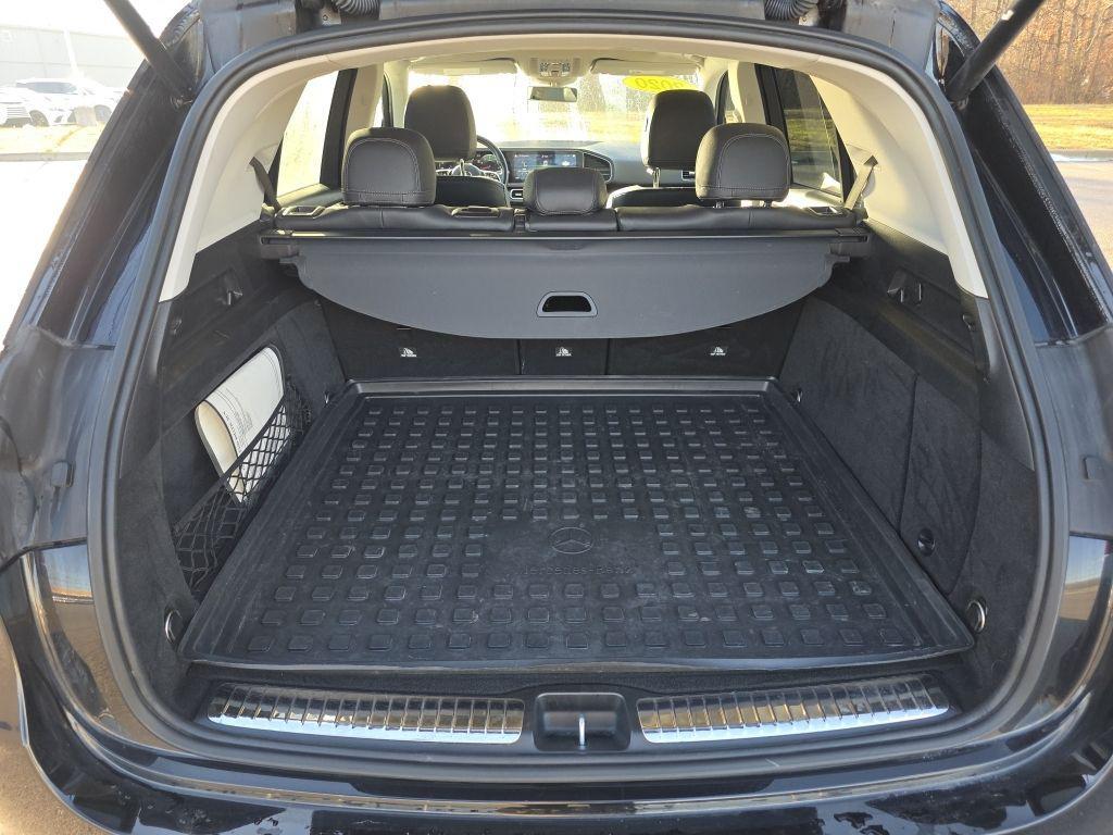 used 2020 Mercedes-Benz GLE 350 car, priced at $26,200