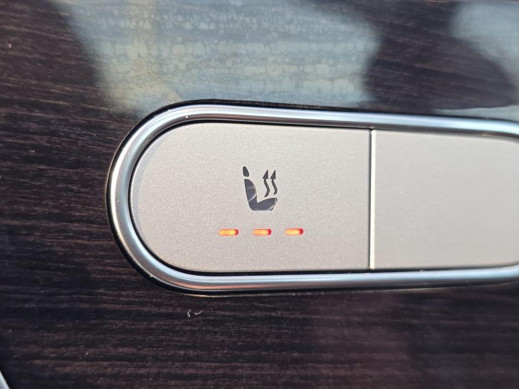 used 2020 Mercedes-Benz GLE 350 car, priced at $26,200